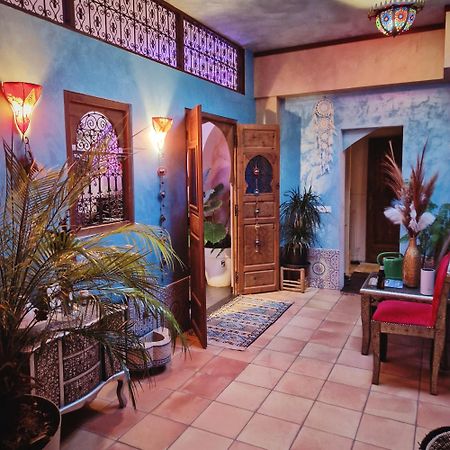 Riad Agraba, 1001 Nights Lomm Luaran gambar