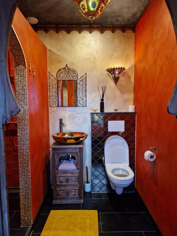 Riad Agraba, 1001 Nights Lomm Luaran gambar
